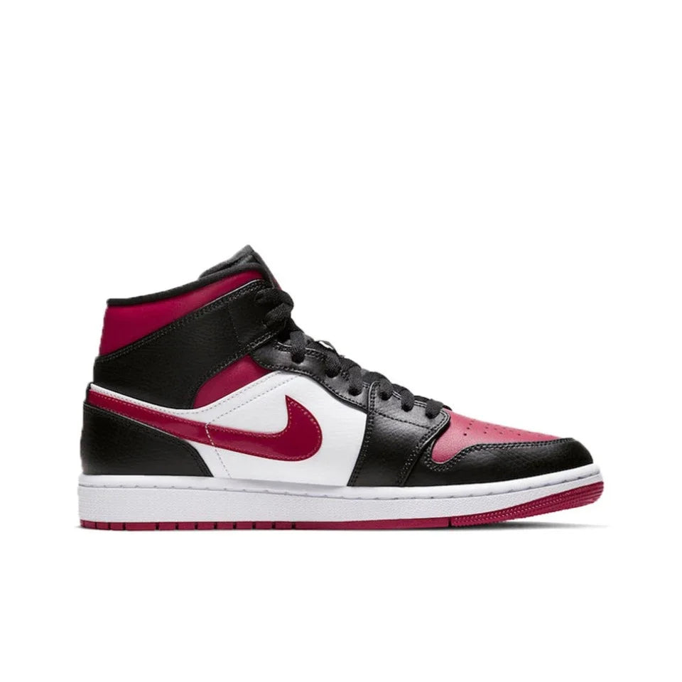 Original Air Jordan 1 Mid 'Chicago' Red and White For Men Classic Retro Basketball Sneakers Shoes 554724-173