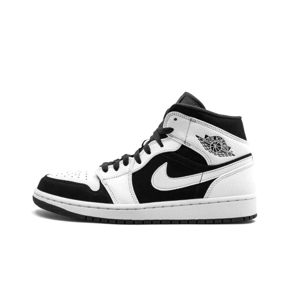 Original Air Jordan 1 Mid 'Chicago' Red and White For Men Classic Retro Basketball Sneakers Shoes 554724-173