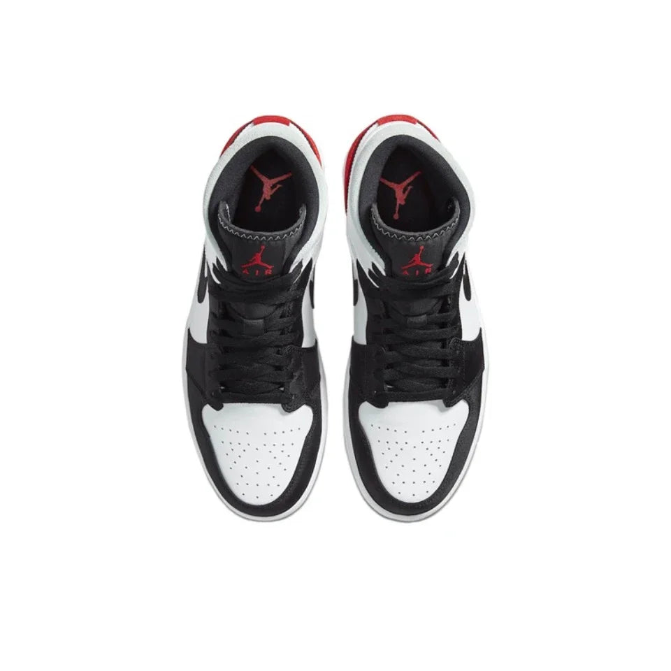 Original Air Jordan 1 Mid 'Chicago' Red and White For Men Classic Retro Basketball Sneakers Shoes 554724-173