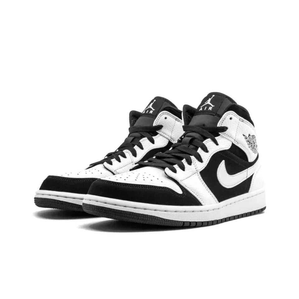 Original Air Jordan 1 Mid 'Chicago' Red and White For Men Classic Retro Basketball Sneakers Shoes 554724-173