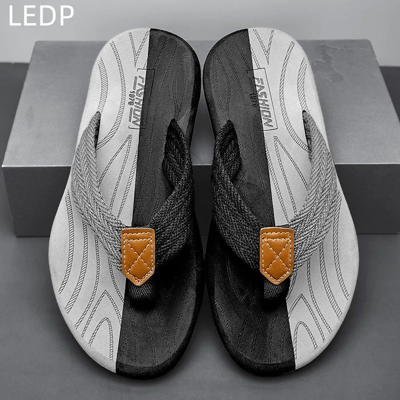 Men's Large Size Slippers Casual EVA Flip Flops Wear-resistant Beach Shoes Fashion Breathable Versatile Comfortable Waterproof